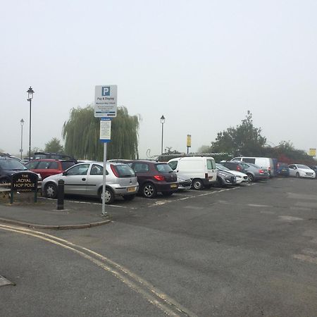 The Royal Hop Pole Wetherspoon Tewkesbury Eksteriør billede