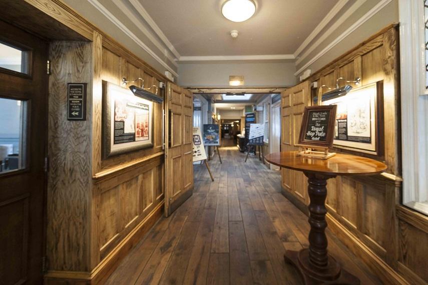 The Royal Hop Pole Wetherspoon Tewkesbury Eksteriør billede