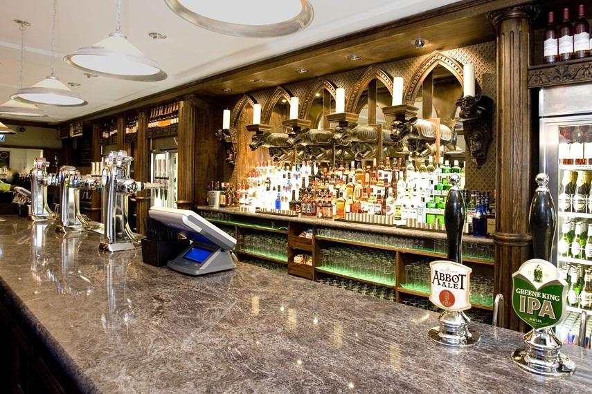 The Royal Hop Pole Wetherspoon Tewkesbury Eksteriør billede